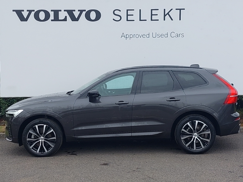 Volvo XC60 2.0 B5p Plus Dark Awd Geartronic Grey #4