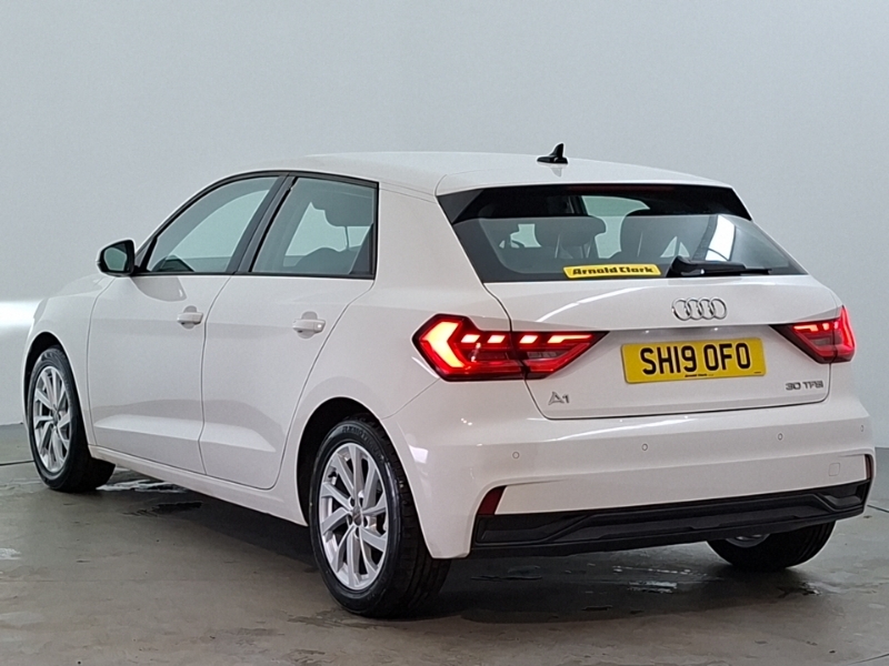 Audi A1 30 Tfsi Sport SH19OFO White #2
