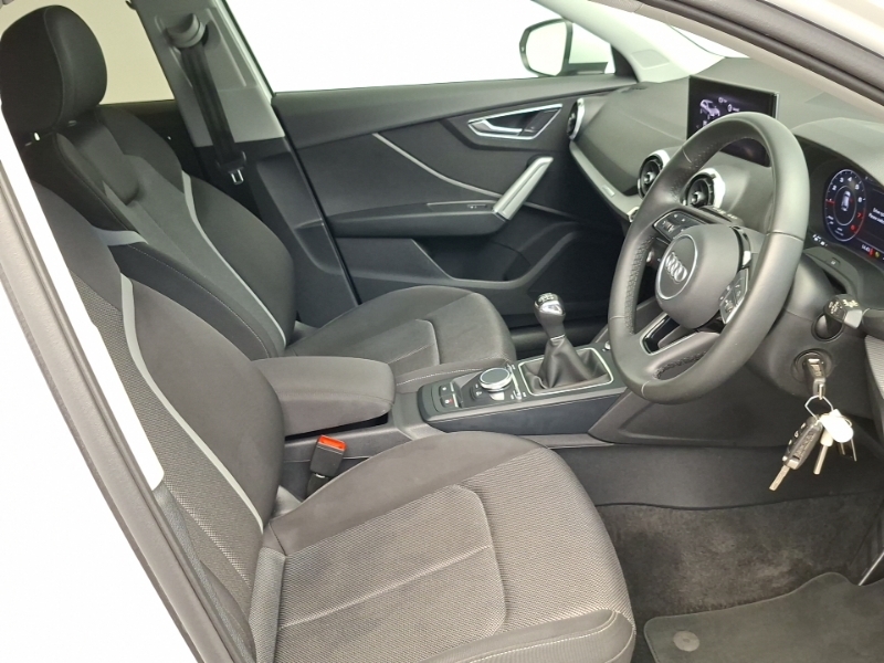 Audi Q2 30 Tfsi Sport SG72XSK White #6