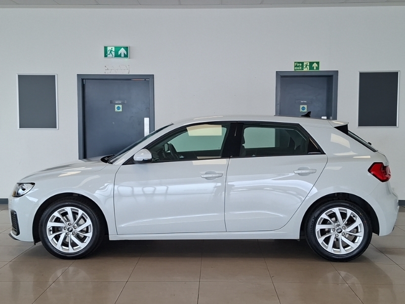 Audi A1 30 Tfsi Sport SA70EZS White #4