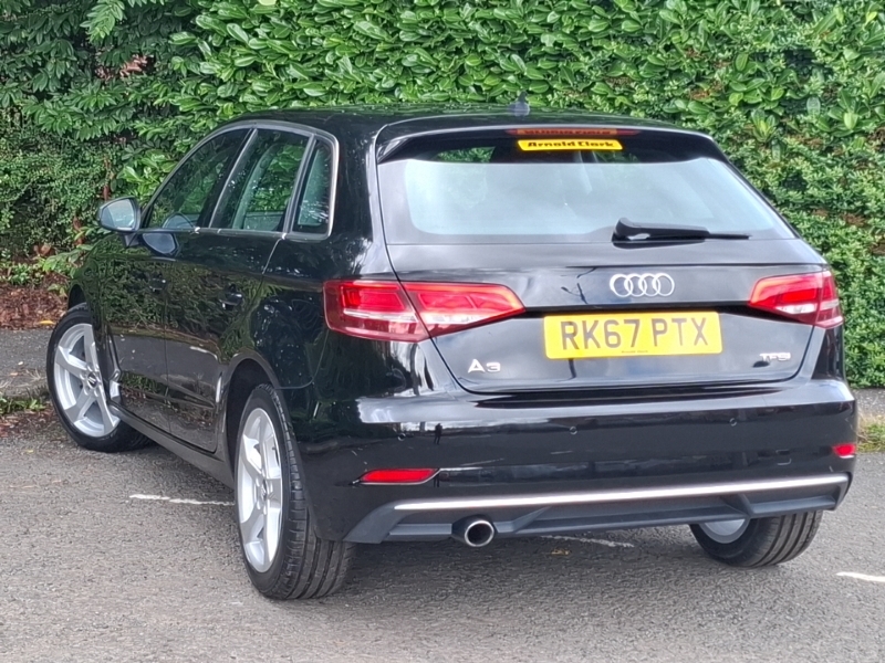 Audi A3 1.0 Tfsi Sport Black #2