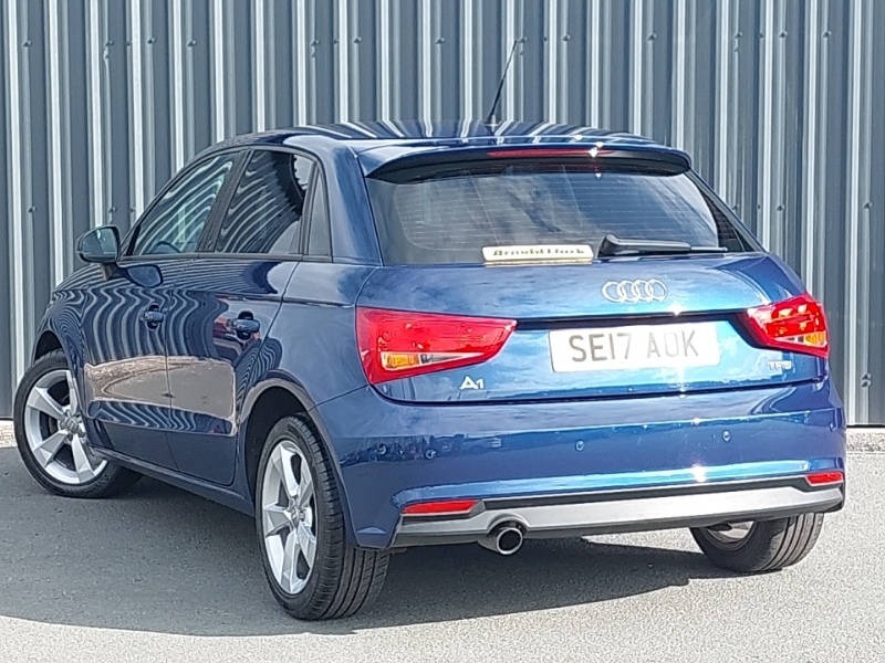 Audi A1 1.0 Tfsi Sport Blue #2