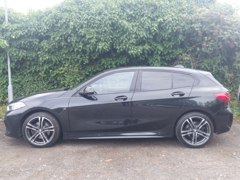 BMW 1 Series 116D M Sport Step Live Cockpit Pro Black #4