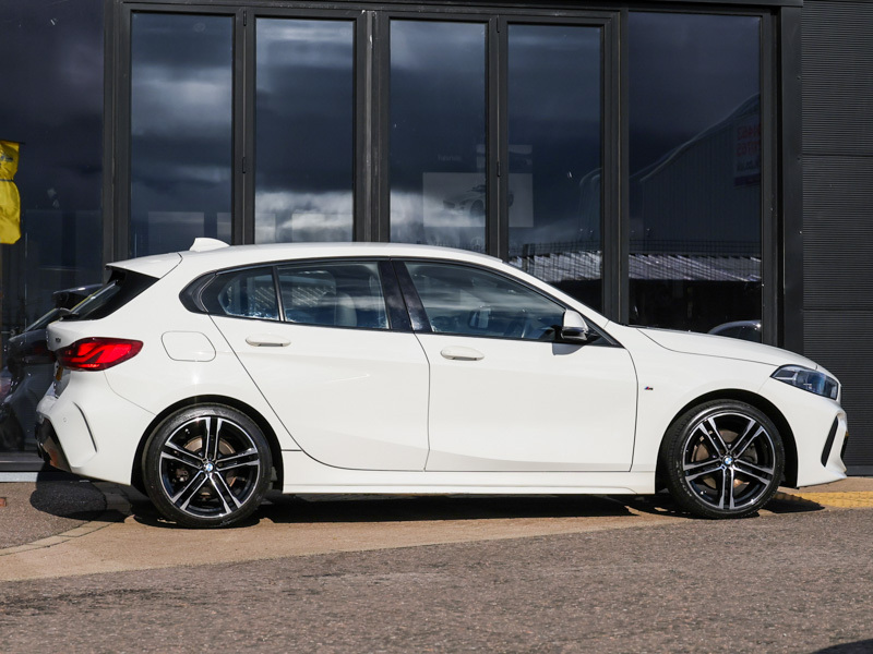 BMW 1 Series 118I M Sport Step White #4