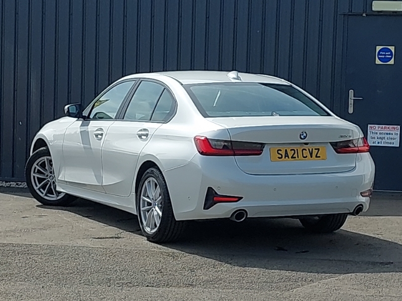 BMW 3 Series 320I Se Step White #2