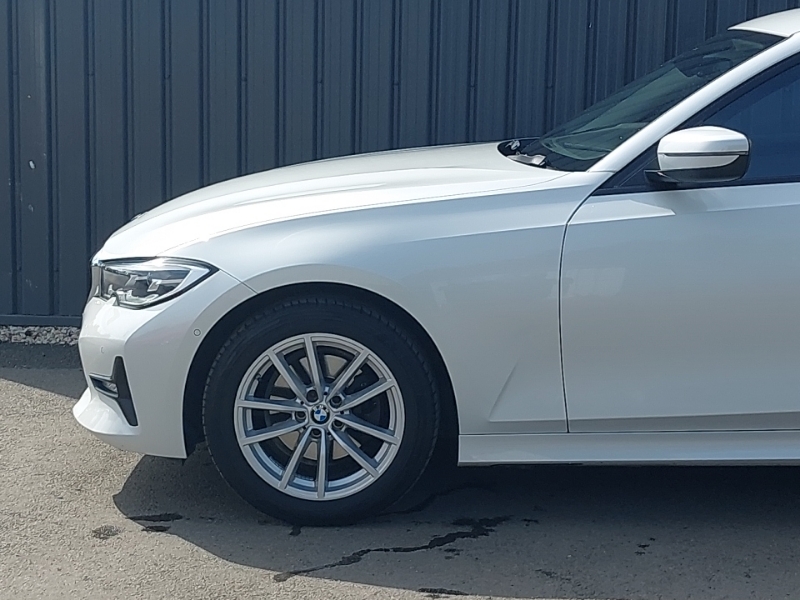BMW 3 Series 2.0 320I M Sport Saloon Xdrive Eur White #19