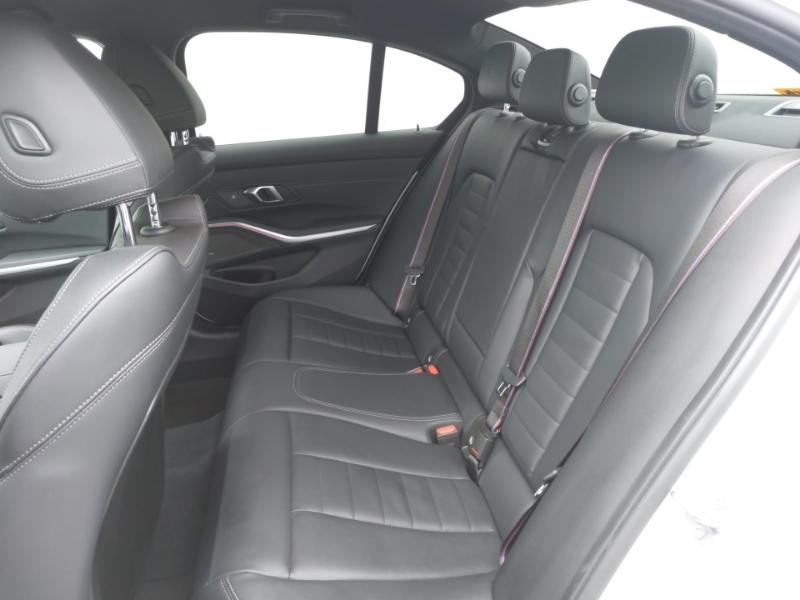 BMW 3 Series 320D Mht M Sport Step White #6