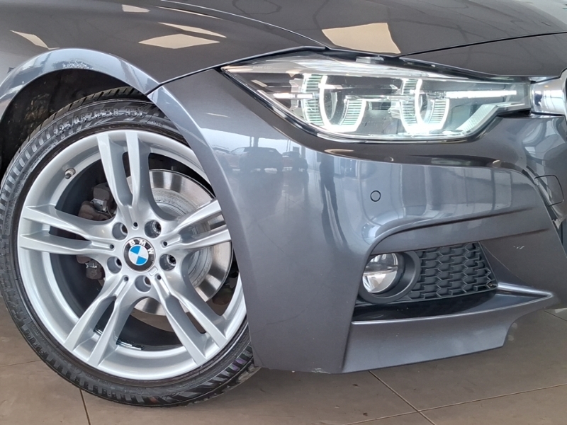 BMW 3 Series Gran Turismo 3.0 330D M Sport Gt Sport Xdrive Black #20