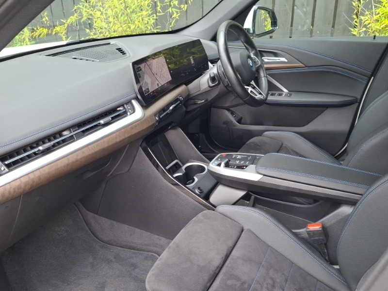 BMW iX1 230Kw Xdrive30 M Sport 65Kwh White #5