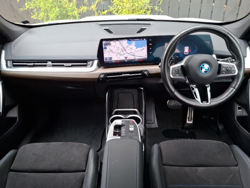 BMW iX1 230Kw Xdrive30 M Sport 65Kwh White #3