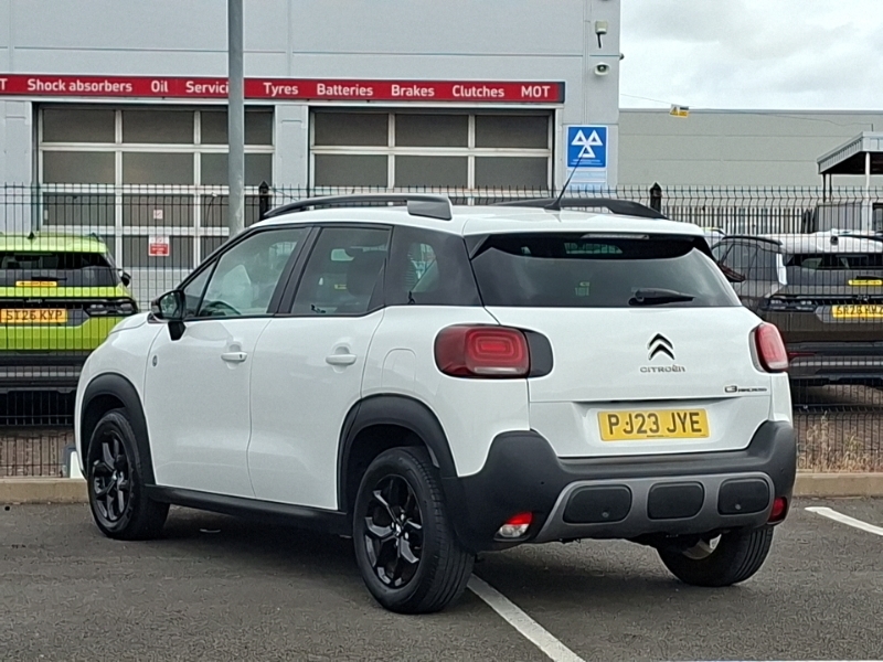 Citroen C3 Aircross 1.2 Puretech 110 C-series Edition White #2