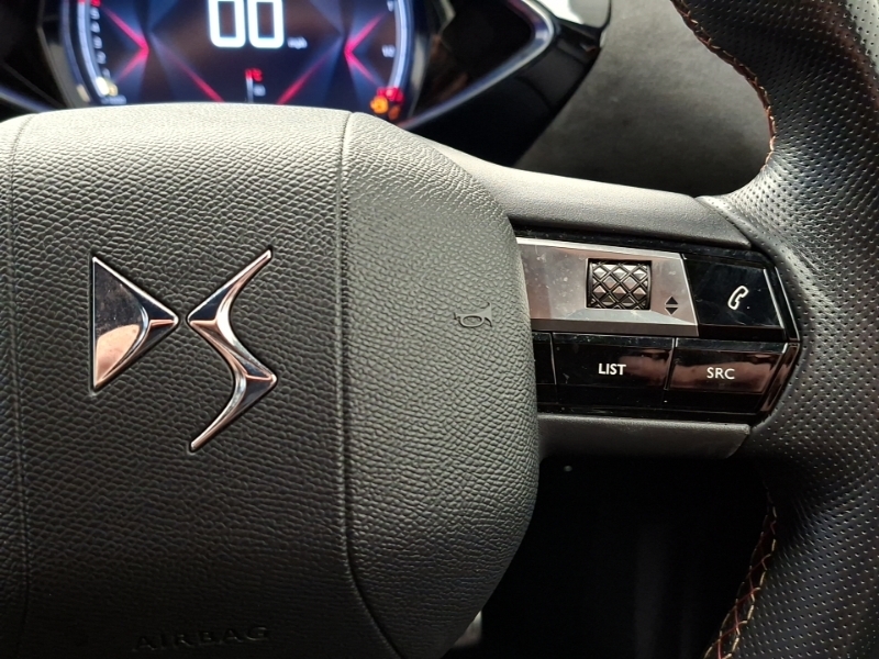 DS DS 3 Hatchback  #13