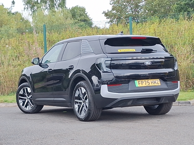 Ford Explorer 210Kw Select 77Kwh Black #2