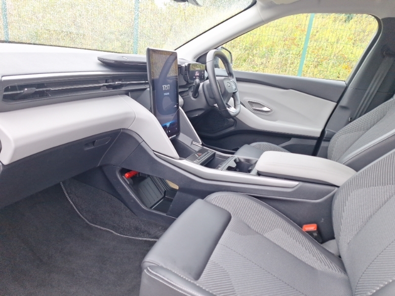 Ford Explorer 210Kw Select 77Kwh Black #5