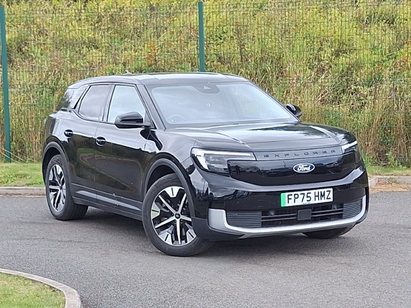 Ford Explorer 210Kw Select 77Kwh Black