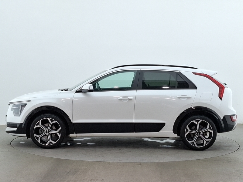 Kia Niro 1.6 Gdi Hybrid 3 Dct White #4