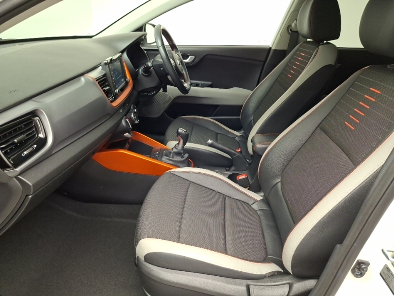 Kia Stonic 1.0T Gdi Mixx SA69YXS White #5