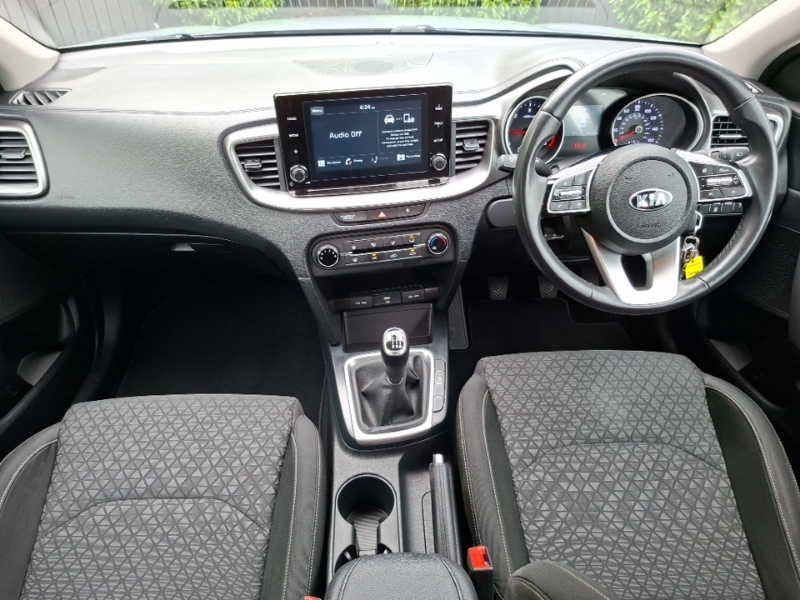 Kia Xceed 1.6 Crdi Isg 2 LG70FVJ Silver #3