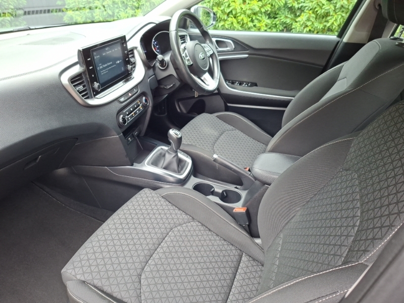Kia Xceed 1.6 Crdi Isg 2 LG70FVJ Silver #5