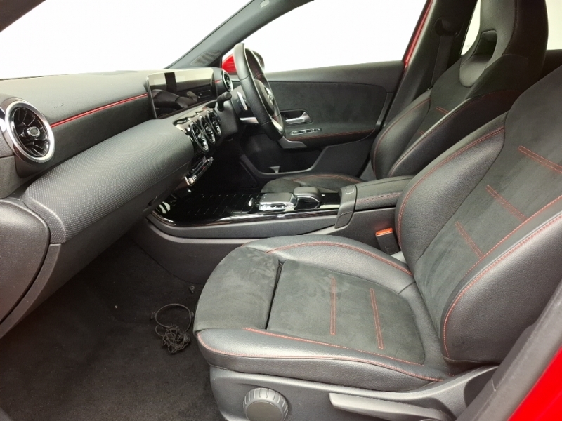 Mercedes-Benz A Class A180 Amg Line Executive FA19WYF Red #5