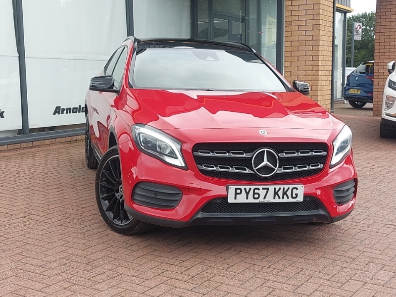 Mercedes-Benz GLA Class Gla 220D 4Matic Amg Line Prem Plus Red