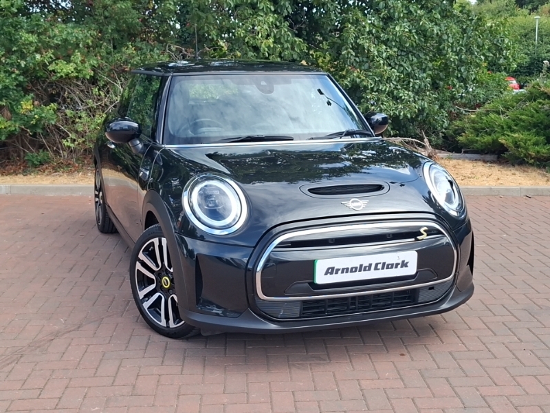 Mini Hatch 135Kw Cooper S Level 2 33Kwh ML23GWE Black