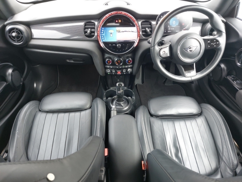 Mini Hatch 1.5 C Exclusive YJ23SHK Black #3