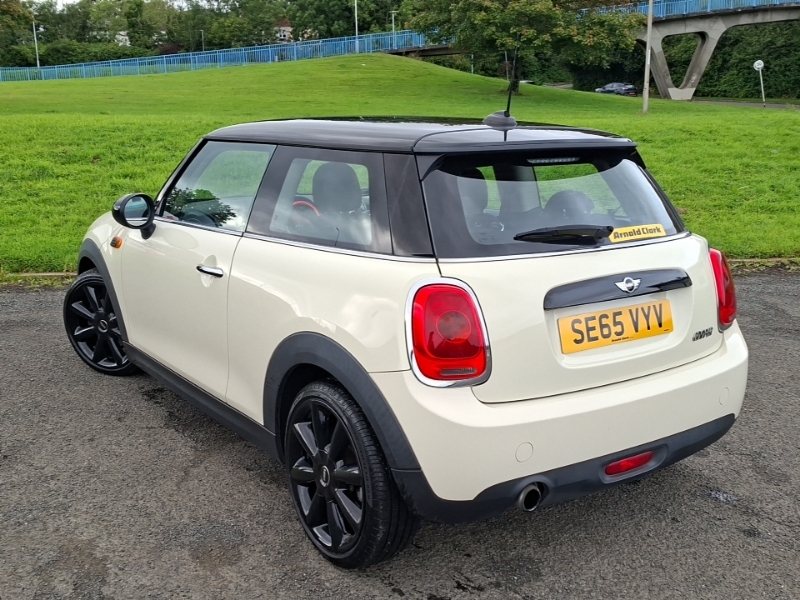 Mini Hatch 1.5 Cooper SE65VYV White #2