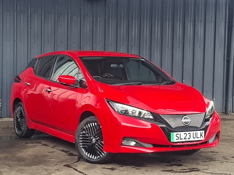 Nissan Leaf 160Kw E N-connecta 62Kwh Red