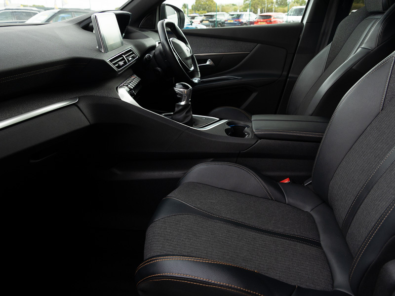 Peugeot 5008 1.5 Bluehdi Gt Line MH19BWM White #5