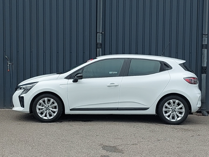 Renault Clio 1.6 E-tech Full Hybrid 145 Evolution HV24ZNJ White #4