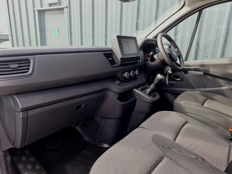 Renault Trafic Ll30 Blue Dci 130 Advance Safety Van SA74UMM White #5