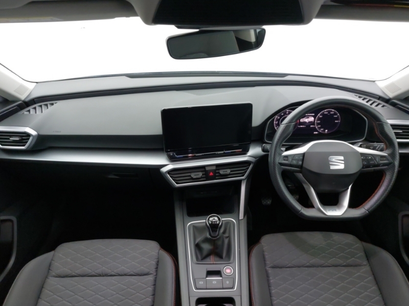 Seat Leon 1.5 Tsi Evo 150 Fr YP71VBD White #3