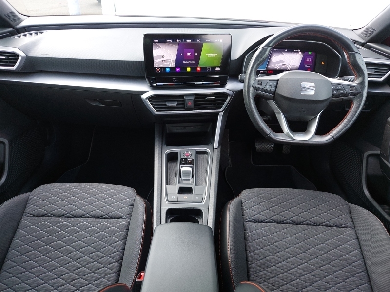 Seat Leon 1.5 Etsi 150 Fr First Edition Dsg Red #3