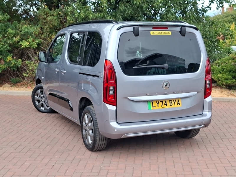 Vauxhall Combo-e Life 100Kw Ultimate 52Kwh Grey #2