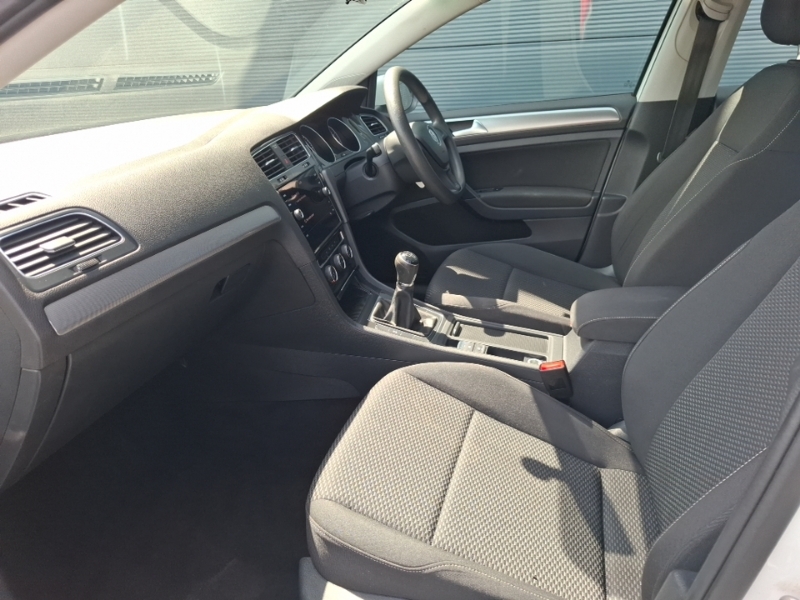 Volkswagen Golf 1.6 Tdi S GJ20LZN White #5