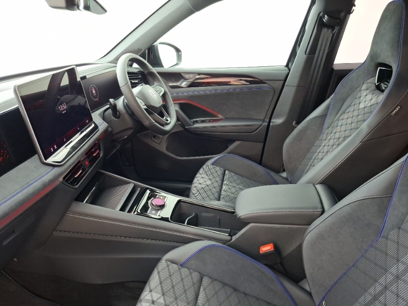 Volkswagen Tiguan 1.5 Etsi 150 Black Edition Dsg Black #5