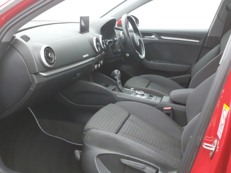 Audi A3 2.0 Tfsi Sport S Tronic RO67VJV Red #5