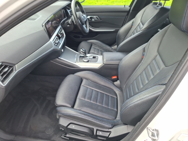 BMW 3 Series 320D M Sport Step SE19PFJ White #5