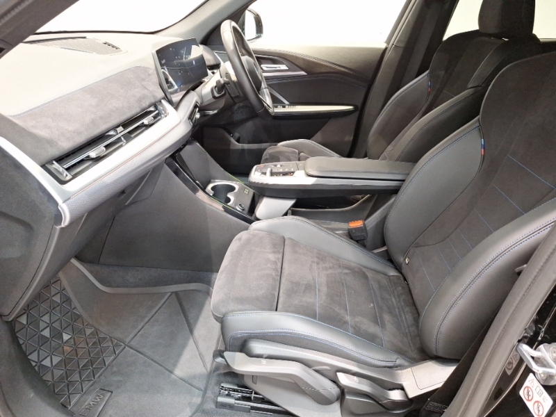 BMW iX2 150Kw Edrive20 M Sport 65Kwh PF25UGU Black #5