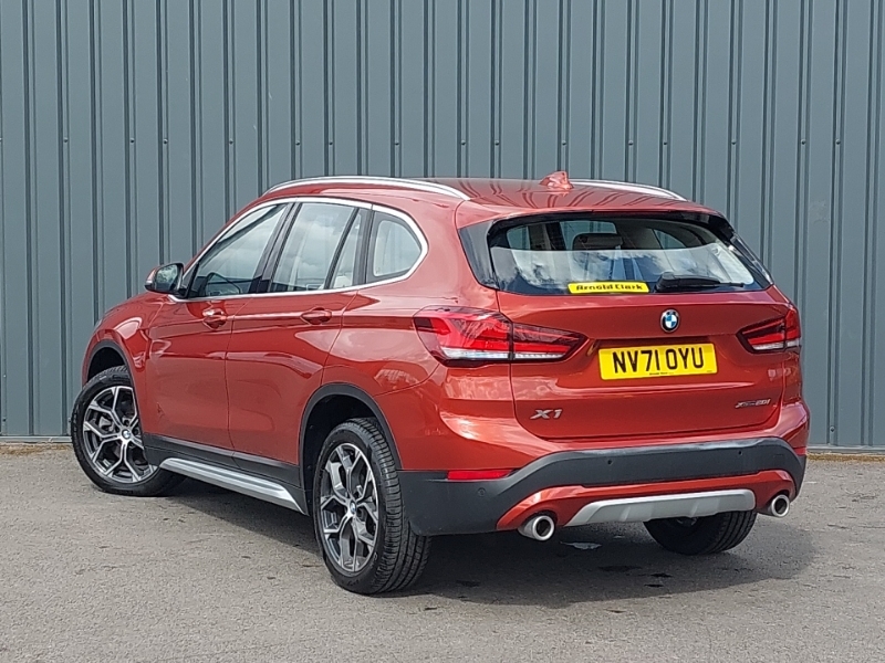 BMW X1 Xdrive 20I Xline Step Orange #2