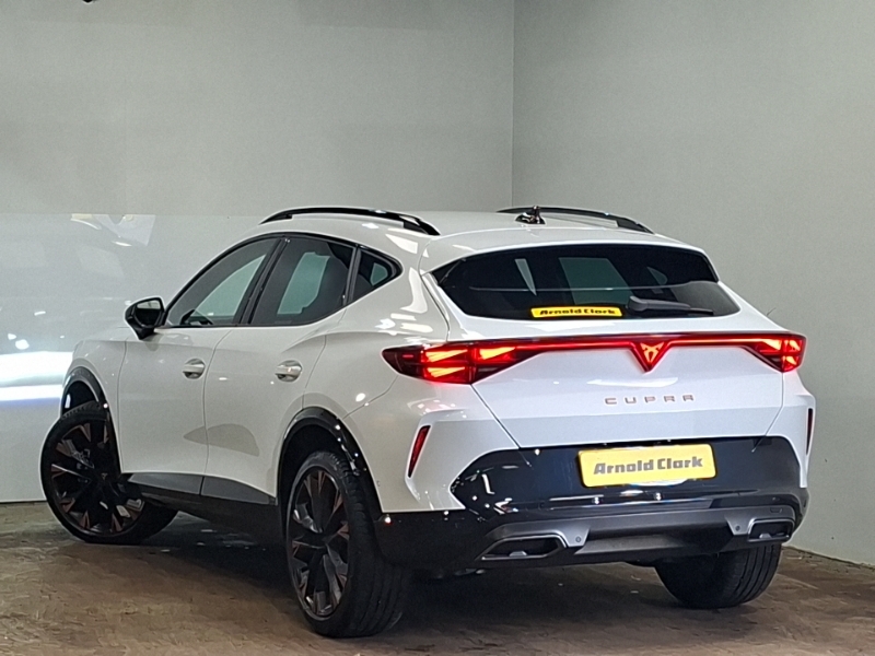 Cupra Formentor 1.5 Etsi 150 V3 Dsg BD75MLZ White #2