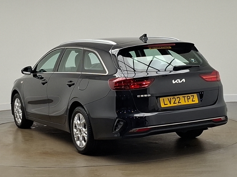 Kia Ceed 1.0T Gdi Isg 2 LV22TPZ Black #2