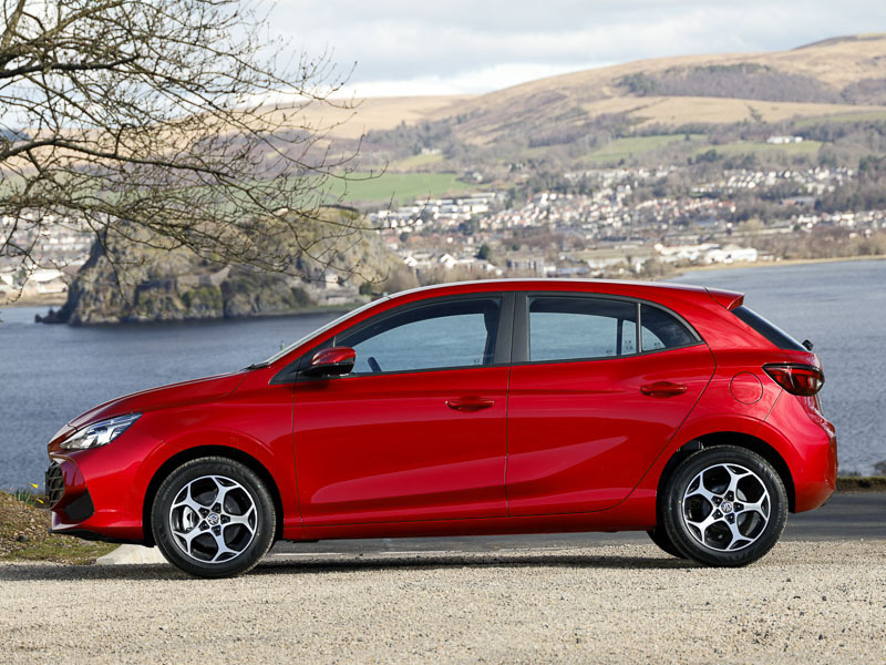 MG MG3 1.5 Se  Red #4