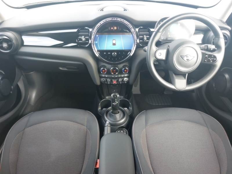 Mini Hatch 1.5 Cooper Classic Premium SN23NWM Green #3