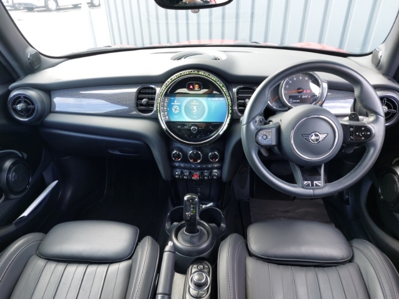 Mini Hatch 2.0 Cooper S Exclusive Premium Plus GV72FNO Red #3