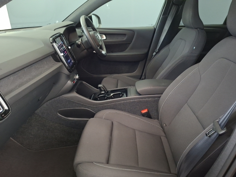 Volvo XC40 170Kw Recharge Plus 69Kwh Black #5