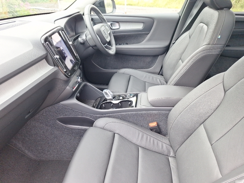Volvo XC40 2.0 B4p Ultra Dark Silver #5