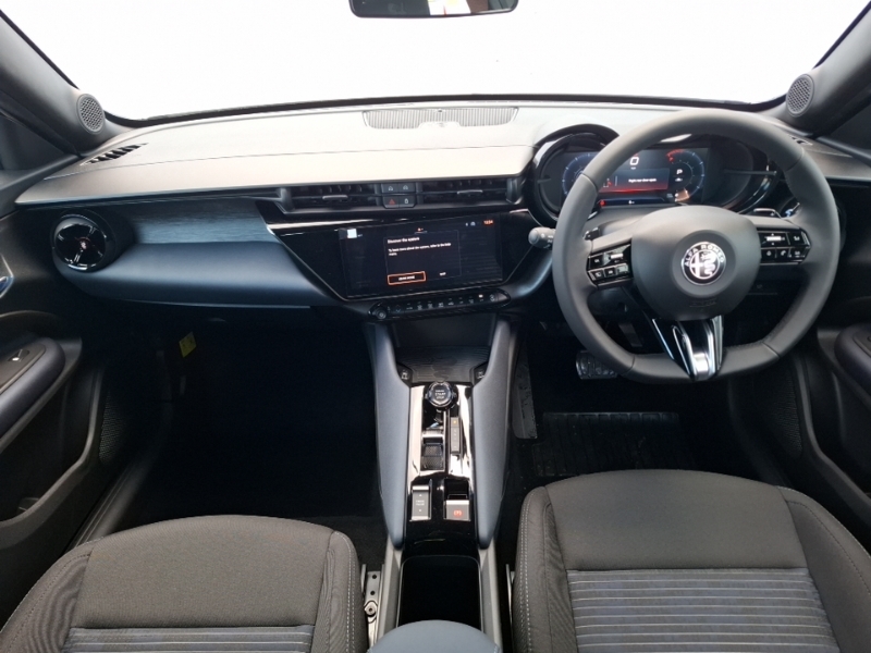Alfa Romeo Junior 1.2 Turbo Ibrida White #3