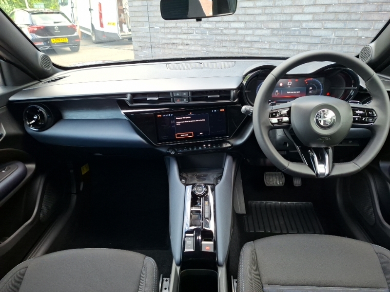 Alfa Romeo Junior 1.2 Turbo Ibrida Grey #3